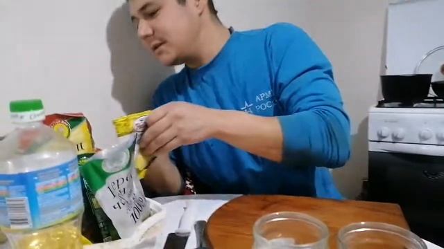 Шпроты по домашнему из карася. Рыба на зиму. смотреть онлайн