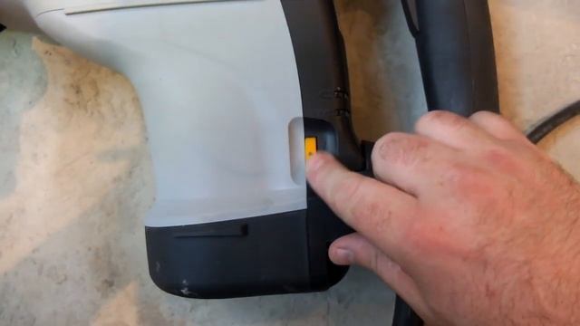 Перфоратор ИНТЕРСКОЛ П-40/1100ЭВ первое включение смотреть онлайн