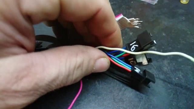 Arduino повороты "Бегущие огни" собрал и подключил провода к плате. смотреть онлайн