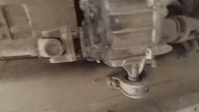 Как снять раздаточную коробку (раздатку) на ниве #Нива, #2121, #4х4 смотреть онлайн