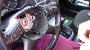 Как снять руль на автомобиле Шкода
