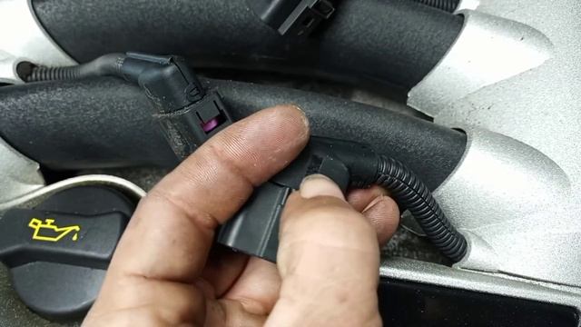 2006 Porsche Cayenne 3.2 tune-up spark plug/ignition coil replacement. смотреть онлайн