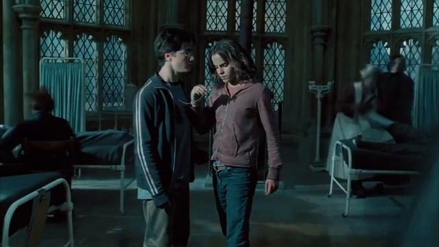 Гарри и Гермиона используют Маховик времени смотреть онлайн