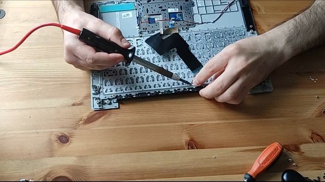 How to replace the keyboard of the Lenovo Ideapad 320S - 14IKB laptop смотреть онлайн
