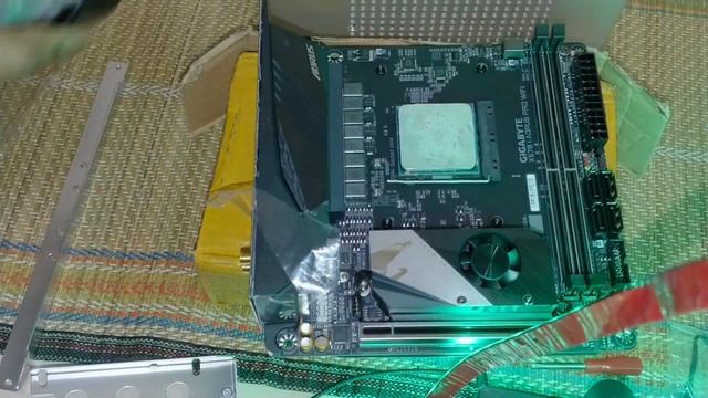 mini ITX Gaming Ryzen 3 3200g WITH zOTAC gtx 1650 LOW PROFILE смотреть онлайн