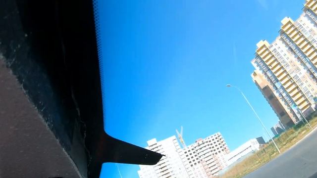 Мощный Крайслер против Бумера. Громкая сходка смотреть онлайн