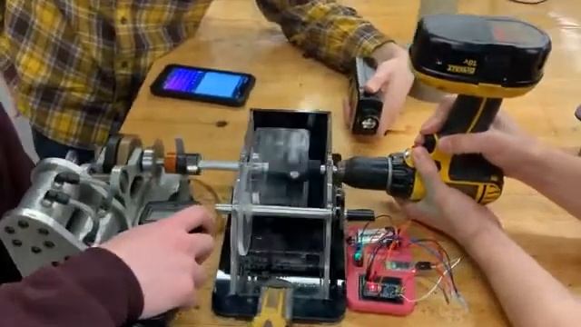 2:1 Differential Gearbox with Arduino Tachometer смотреть онлайн