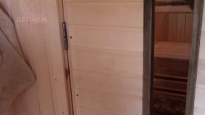 Провисла дверь в бане. Не беда.