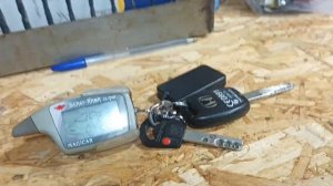 Сигнализация шерхан 5 машина незаводится с брелка. Заводится и глохнет. Причина