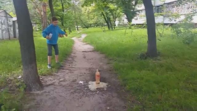 1 ЛИТP КОЛЫ+МЕНТОС/1 L. of coca+Mentos(ЧАСТЬ 1) смотреть онлайн