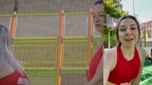 ШЛЕПКИ ПО ПОПЕ В КУПАЛЬНИКАХ