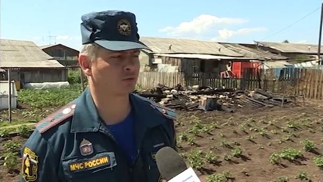 Сегодня в Орловке в пожаре сгорела хозпостройка смотреть онлайн