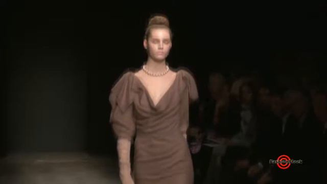 Donna Karan - Fall Winter 2011 смотреть онлайн
