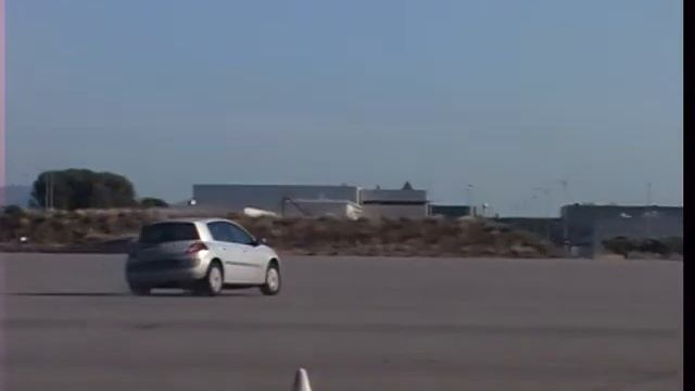KYB Swerving with worn shock absorbers смотреть онлайн
