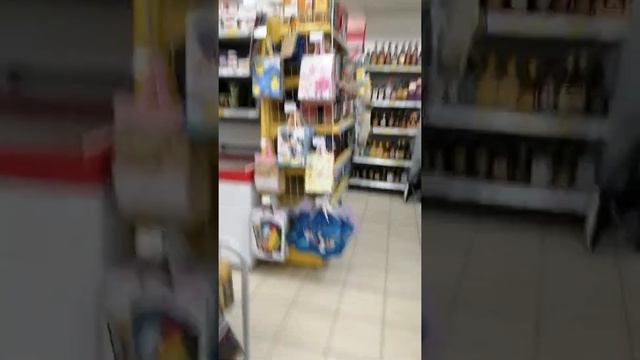 В магните напали отбирать просрочку, в том числе детское питание. Колесниченко 29 Воронеж ч1 смотреть онлайн