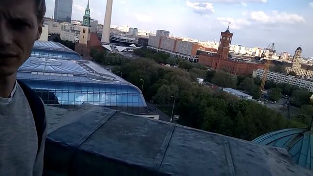 Берлин - 17 (Берлинский собор. Крыша-попа) смотреть онлайн
