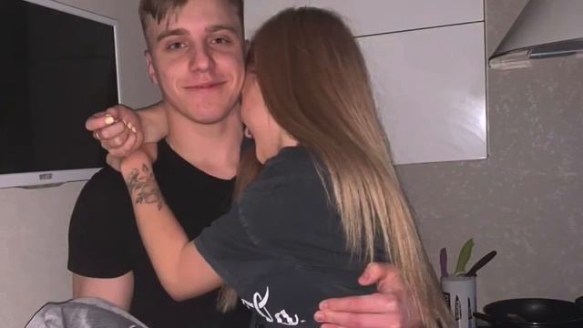 Для вас, друзья, пишу свои стихи... смотреть онлайн