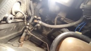 Опель Омега б. Перенос топливного фильтра и термостат.