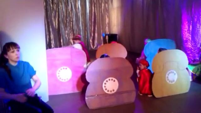 Телефон. К. И. Чуковский (театральная студия Арлекин) смотреть онлайн