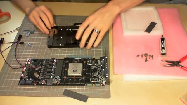 Skinnee Labs - GTX480 Bitspower Black Freezer Installation Part 1 смотреть онлайн