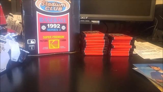 1992 Topps Stadium Club Baseball Series 3 Box Break смотреть онлайн