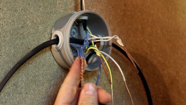 Скрутка против wago. Как добавить провод в скрутку. смотреть онлайн