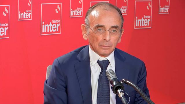 Eric Zemmour : "Le 25 avril, je serai soit président de la République, soit chef de l’opposition" смотреть онлайн