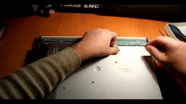 Разборка монитора Samsung Sync Master 941MP смотреть онлайн