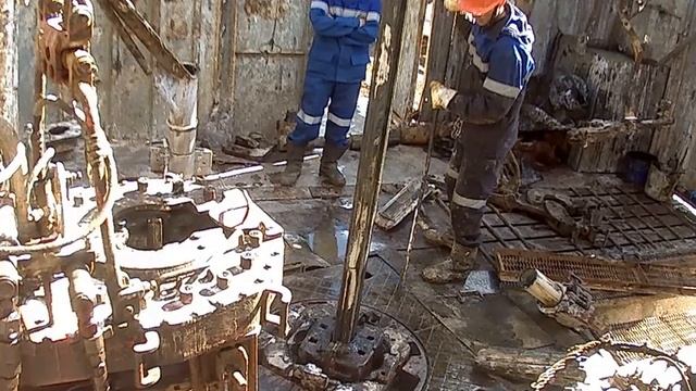 В скважину лом улетел 1 001 смотреть онлайн