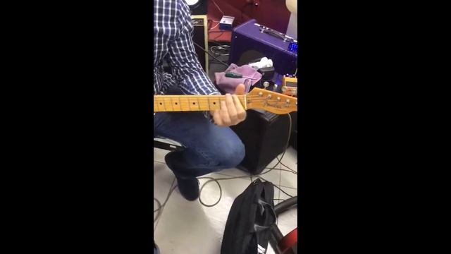 Fender Custom Shop '52 Reissue Telecaster Art Esparza 1990 смотреть онлайн