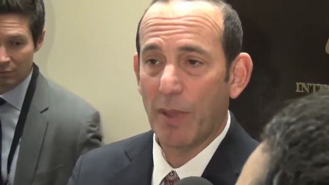 MLS Comissioner Don Garber смотреть онлайн
