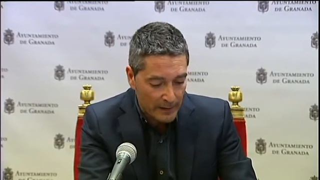 Manuel Olivares: Se deben gestionar mejor los edificios municipales sin uso para reducir gastos смотреть онлайн