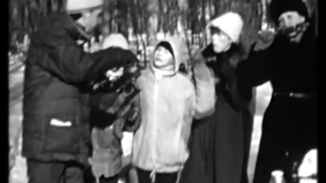 Самара 30 лет назад, 8 марта 1982 года. смотреть онлайн