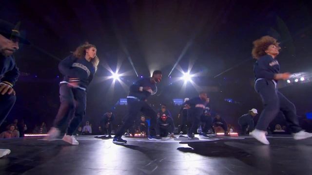 Wanted Posse LIGHTS UP THE FLOOR at Red Bull BC One 2023 World Final Paris смотреть онлайн