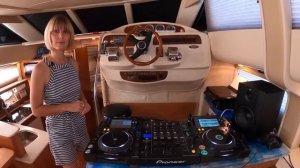 YACHT TOUR of MY LIVEABOARD HOME / Meridian AFT CABIN Motor Yacht WALKTHROUGH with SPECS & Outtakes