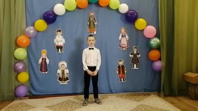Стихотворение Н.Меркушева "Русь". Читает Паращенко Андрей 6 лет. смотреть онлайн