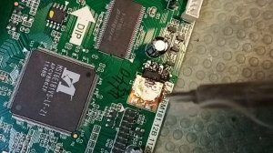 Телевизор Thomson T32C81U не включается. Ремонт.