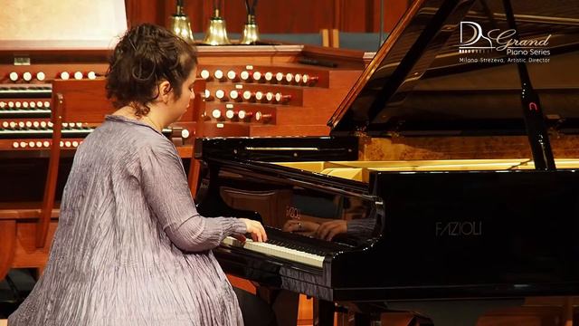Lera Auerbach plays Lera Auerbach: 8 Preludes from 24 Preludes (1998) смотреть онлайн