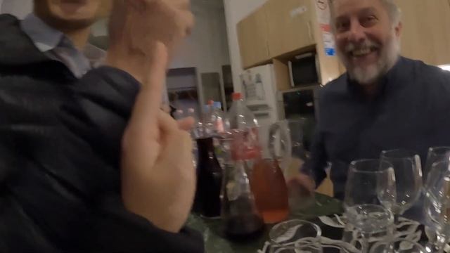 부다페스트 로컬 탱고 밀롱가 궁금해? Factory milonga on Tuesday / Argentine tango in Budapest (KOR/ ENG sub.) смотреть онлайн