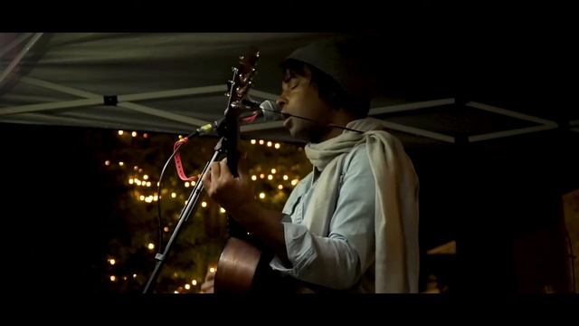 "Pearl Jam Yellow Ledbetter" Pentley Holmes смотреть онлайн