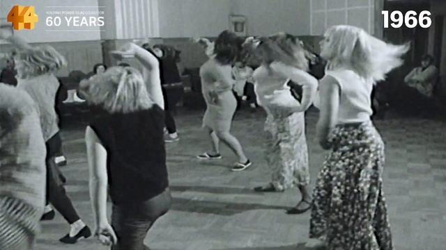 Anybody else interested in learning how to go-go dance? (1966) | Sixty years of Four Corners смотреть онлайн