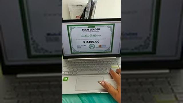 Как новичку проводить простые и красочные презентации через Зум и Вотцап смотреть онлайн