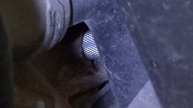 VW Crafter 2.5 TDI with AC, timing belt (aka cambelt) diy replacement, in English. смотреть онлайн