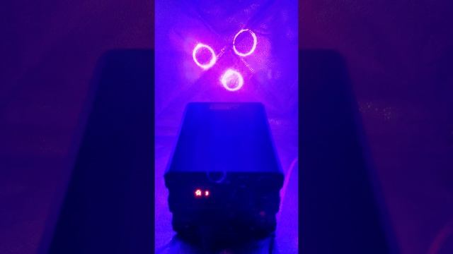 DJ RGB лазерный проектор с анимацией ESHINY G1N8 laser projector with animation смотреть онлайн