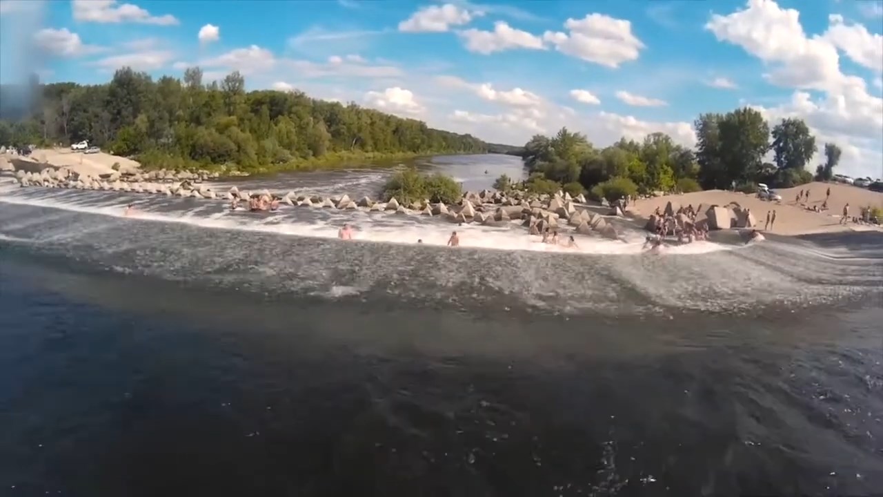 Дамба на реке Большой Иргиз