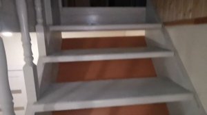 Как закрыть низ лестницы ламинатом.