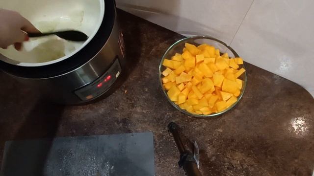 01.12.22.как я варила Тыквенный суп пюре из своей тыквы? смотреть онлайн