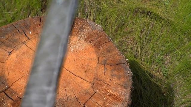 Нож Гризли из дамасской стали смотреть онлайн