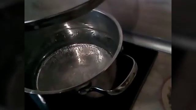 Обед в России за 1$ на троих . смотреть онлайн