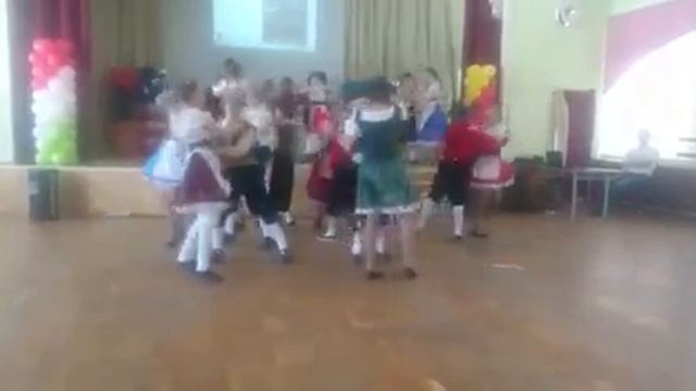 Фестиваль. Немецкая полька смотреть онлайн